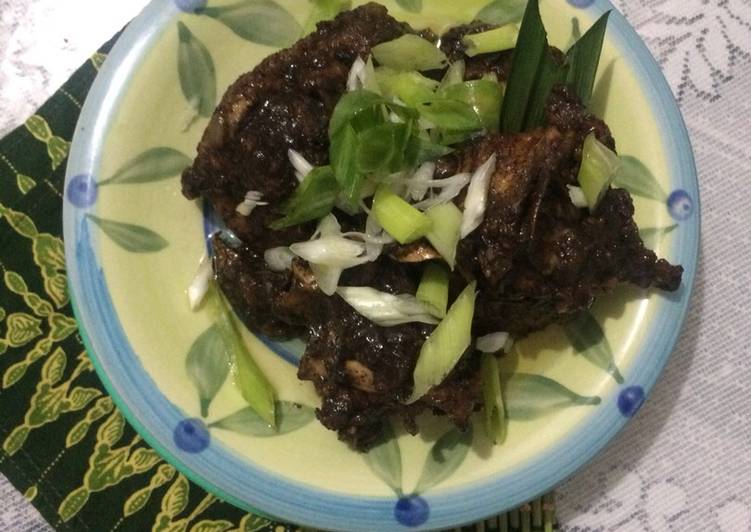 cara membuat 27.1. Ayam goreng ngohiang ala fe’ #pekaninspirasi