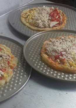 Pizza jagung tumis saus paprika pedas