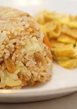 Nasi Goreng Ikan Asin Rebon