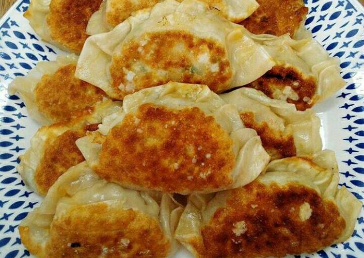 Resep Gyoza dumpling mandu ?? Kiriman dari Susan Mellyani