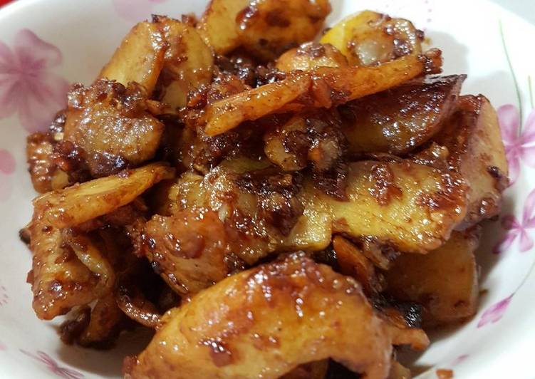 resep makanan Ayam Kentang Kecap Inggris