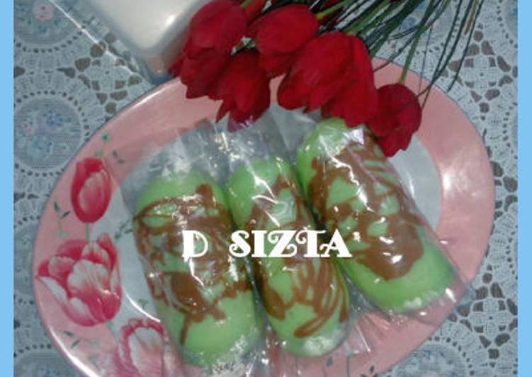 cara membuat KUE BATIK PANDAN ISI VLA COKLAT