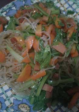 Bihun campur sayuran
