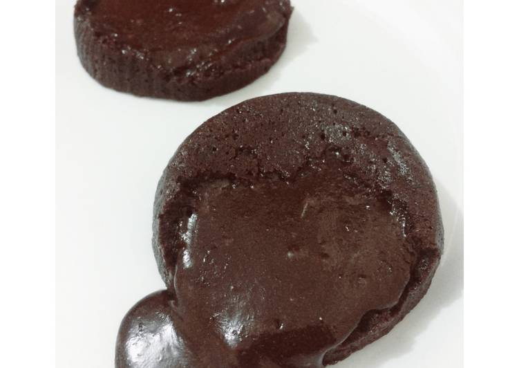 resep lengkap untuk Choco Lava with Chocolatos