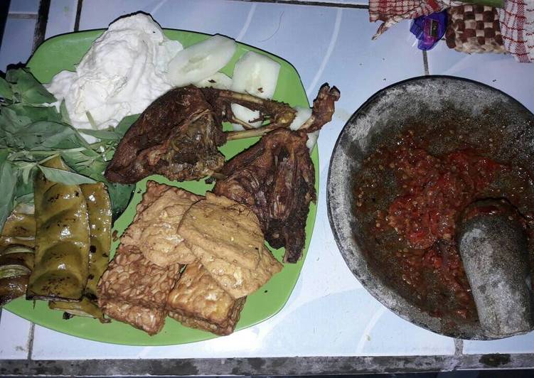 resep masakan Bebek goreng presto ala lamongan