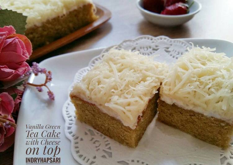 bahan dan cara membuat Vanilla Green Tea Cake with Cheese on Top, yummy & moist ????