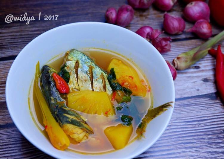 resep makanan Lempah Kuning Ikan