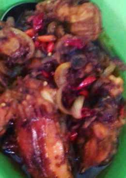 Ayam goreng kecap pedas