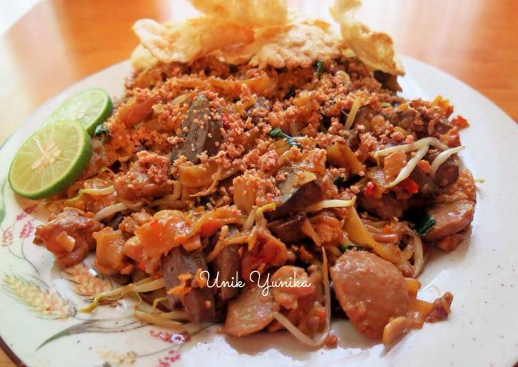 Resep Kwetiau Goreng anti mainstream ala Pad Thai Dari unik yunika