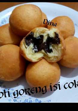 Roti goreng isi coklat