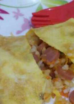 Omurice Jingga / Nasi goreng wortel