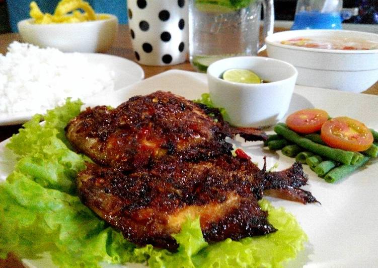 gambar untuk resep makanan Ikan bawal bakar nyaman (pakai teflon)