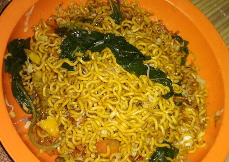 gambar untuk resep makanan Mie Goreng Pedas Vegetarian