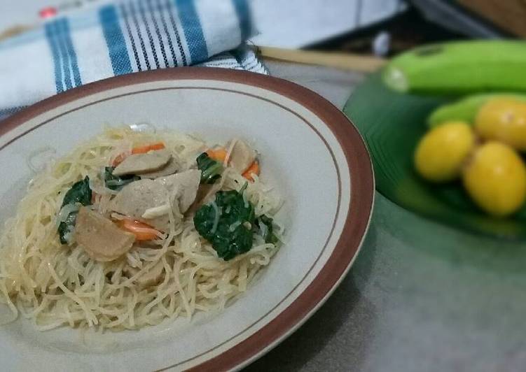 resep lengkap untuk Bihun goreng sayur with bakso