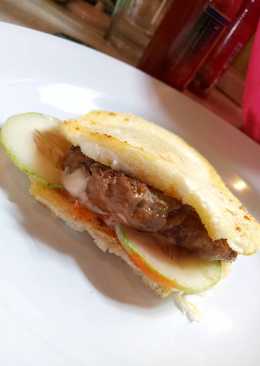 Burger simple roti tawar