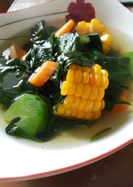 Sayur bening daun katuk jagung manis