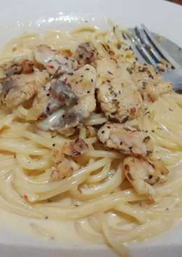 Spaghetti Carbonara with Dori Fish