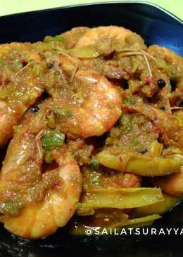 Udang Bumbu Kuning