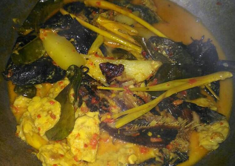 cara membuat Gulai ikan sale