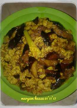 Orek telur terong bumbu kuning