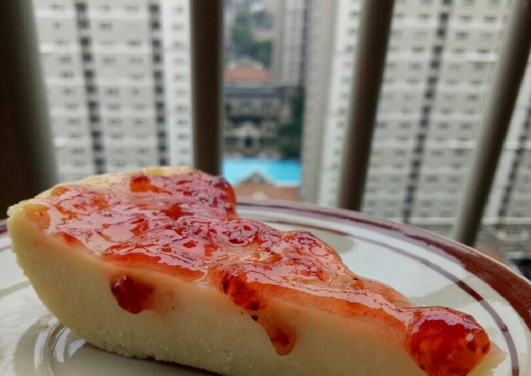 resep lengkap untuk Strawberry cheesecake (steamed)