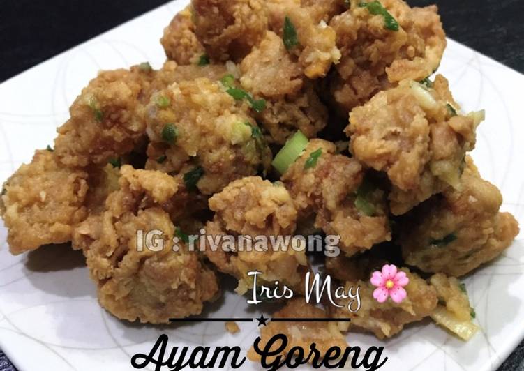 bahan dan cara membuat Ayam Goreng Saus Telor Asin