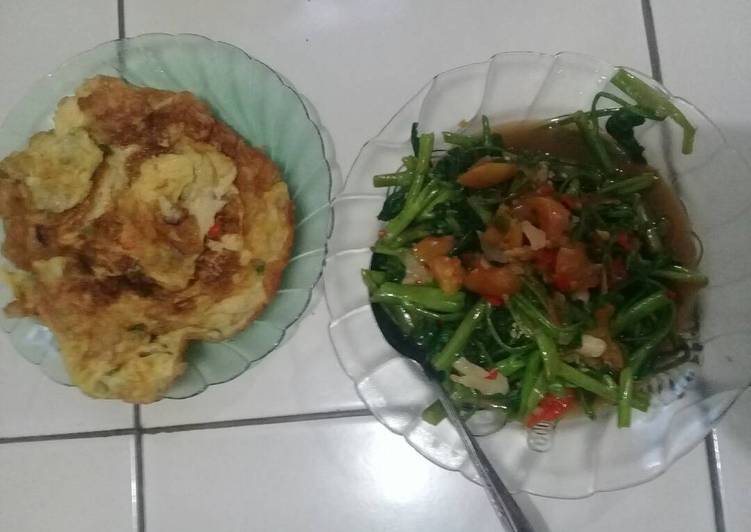 resep masakan Menu Malam Jumat Telor dadar n Tumis Kangkung Mantaaap