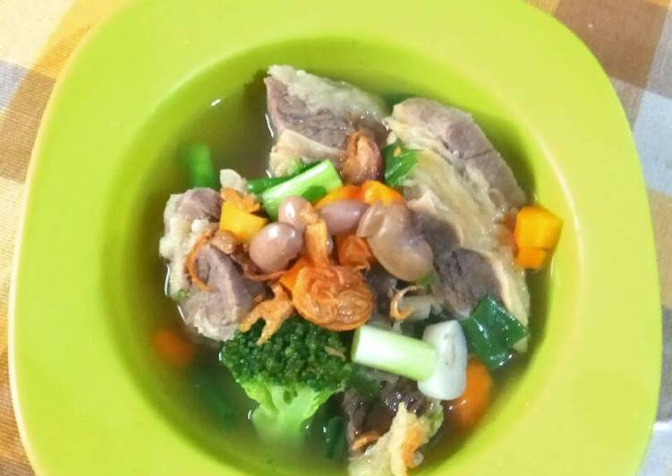 resep makanan Sop iga sapi kacang merah