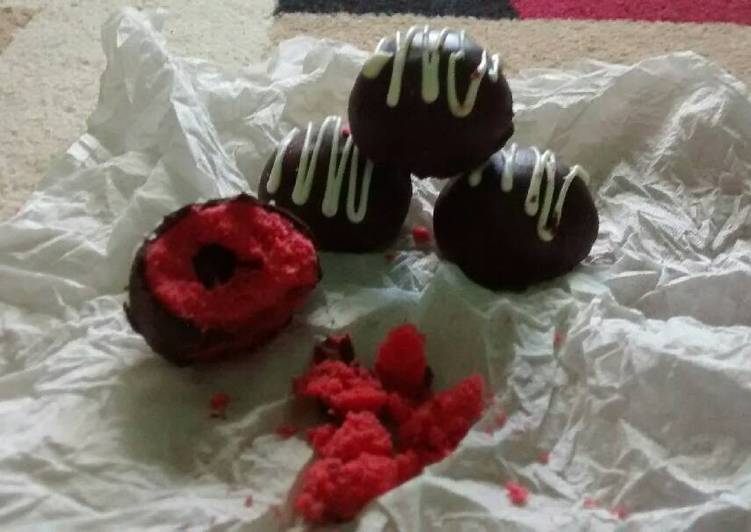 gambar untuk resep makanan Red Velvet Cookies