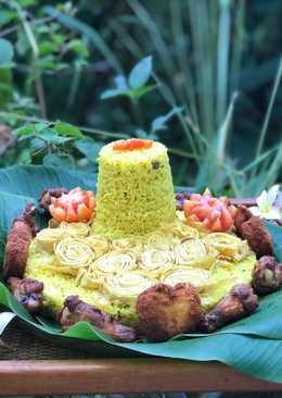 Nasi kuning rempah