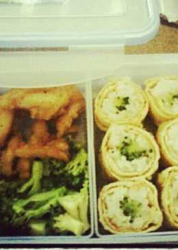 Bekal sehat Broccoli rice rolls and chicken fried yummy