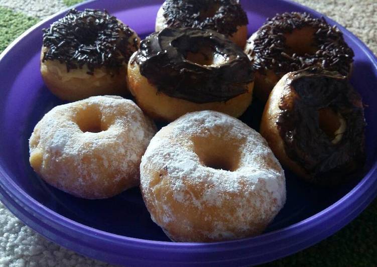 Resep Donat kentang empuk Dari Yuni Kurniawati