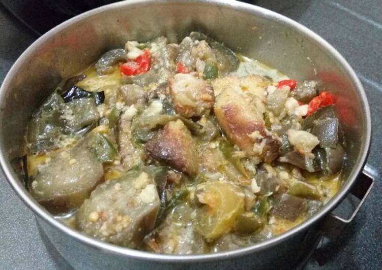 resep makanan Mangut Ikan asap Tahu Terong Lombok/ Cabe Ijo