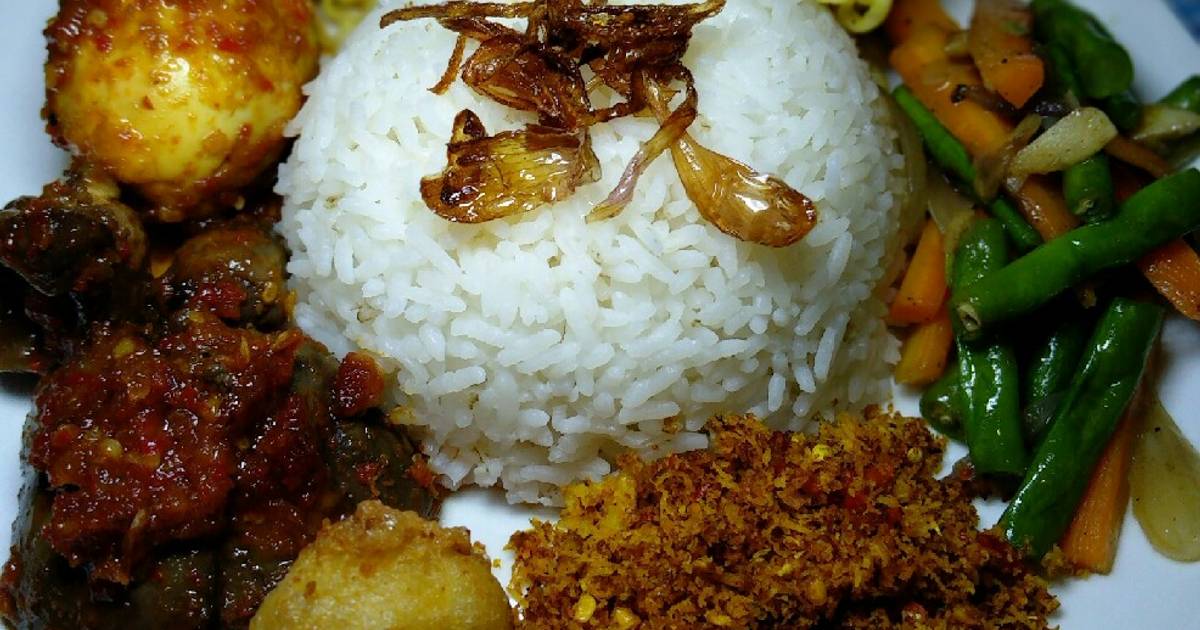 Hasil gambar untuk Nasi campur