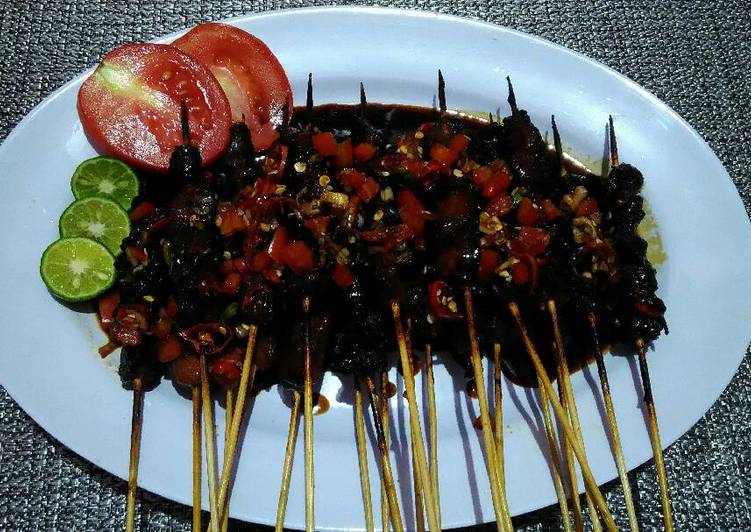 cara membuat Sate Kambing bumbu kecap