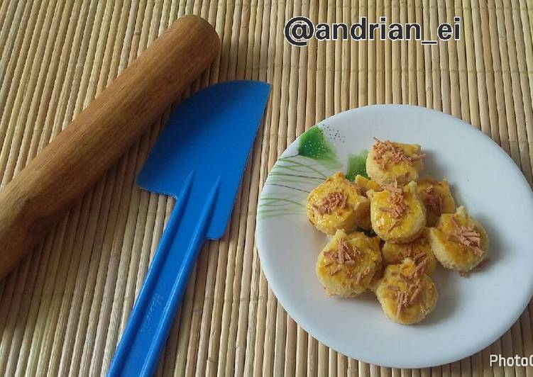 bahan dan cara membuat Coconut Cheese Cookies