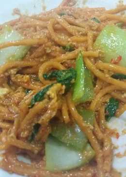 Mie gomak goreng