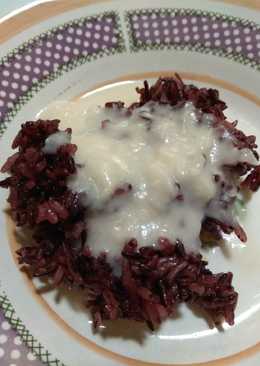 Bu leukat adang kuah boh drien.. (pulut hitam kuah durian) ð