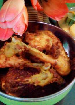 Ayam goreng bumbu ungkep kuning