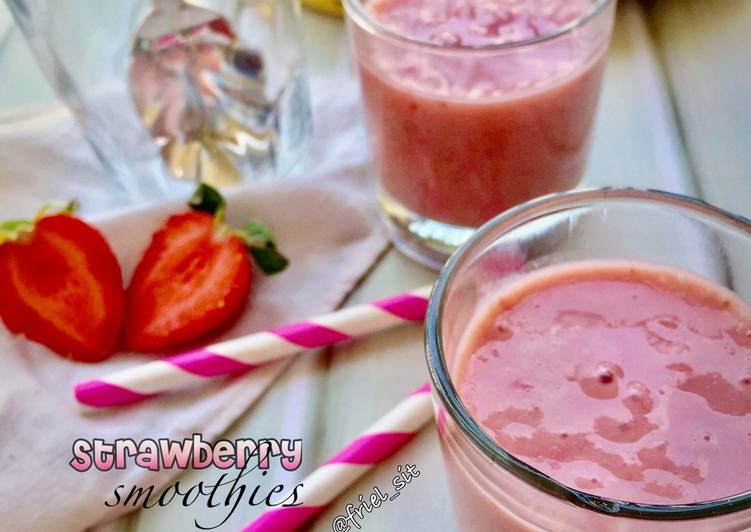 Resep Strawberry - Banana Smoothies Kiriman dari Frielingga Sit