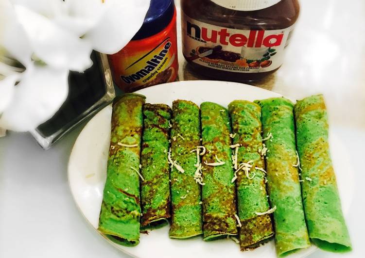 bahan dan cara membuat Crepes Pisang Rasa Pandan