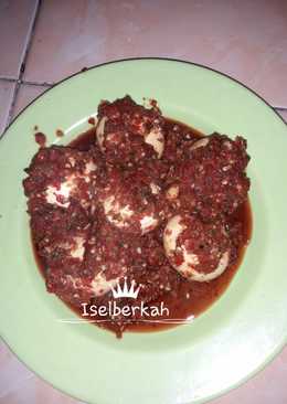 Telur sambal balado