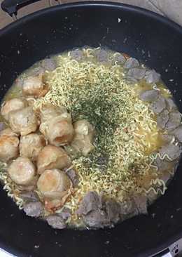 Mie telur bumbu seblak