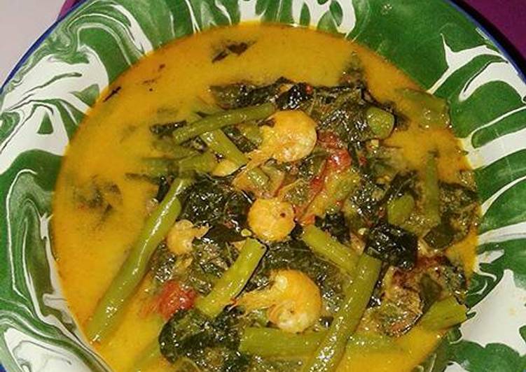 Resep Gulai Daun Ubi Dan Kacang Panjang no Penyedap oleh Rahmaniar