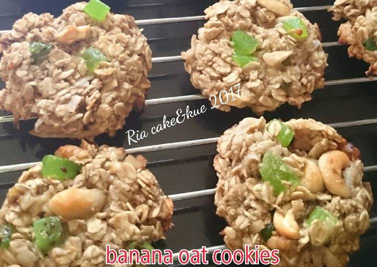 bahan dan cara membuat Banana oat cookies