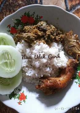 Nasi uduk gurih