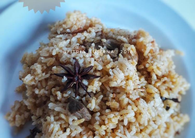  Resep  Nasi Kebuli Magicom  oleh Fitria Lusiana Dewi Cookpad