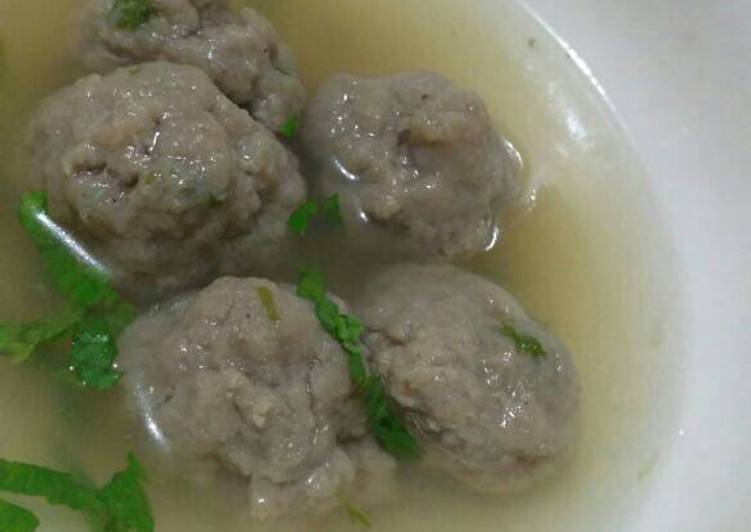 Resep Bakso sapi Oleh ainina besari