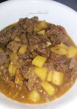 Semur daging pedas