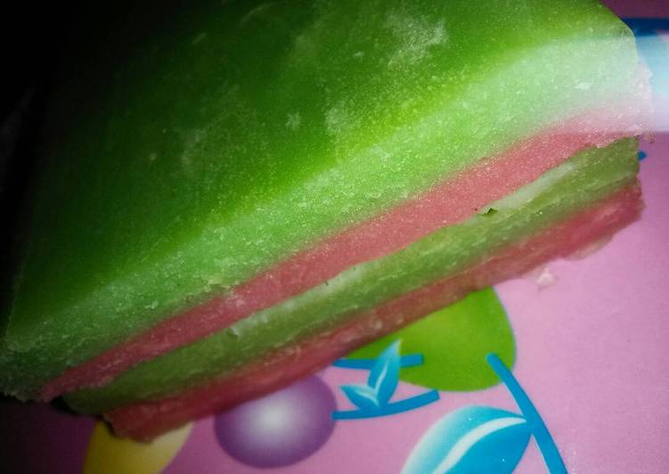 gambar untuk resep makanan Kue lapis Legit